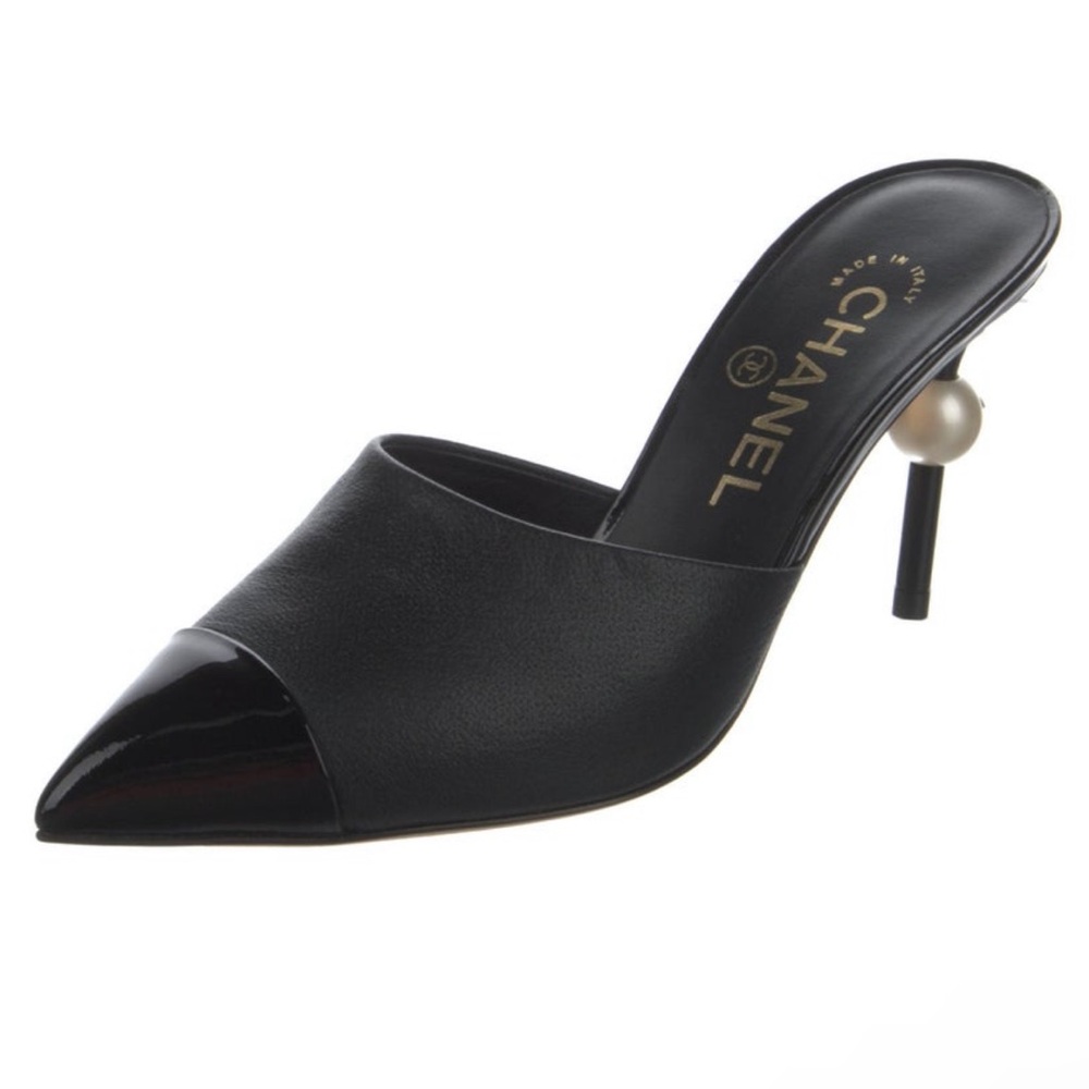 Chanel Black Mules with pearl bnib sz 36